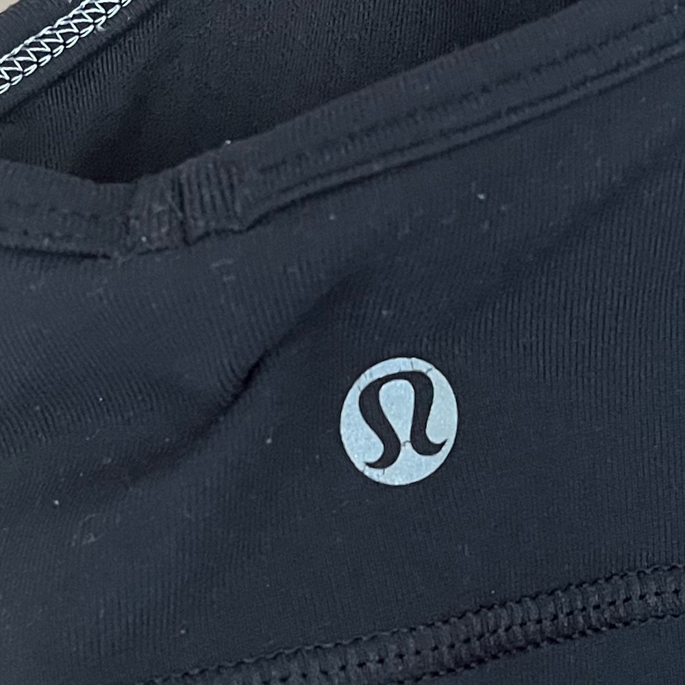 {Lululemon} No Limit Tank in Black - Womens 4 - Picture 7 of 8